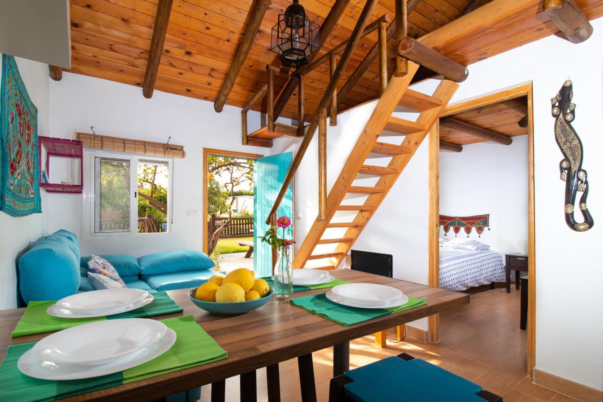 Karma House Pension Casares Buitenkant foto