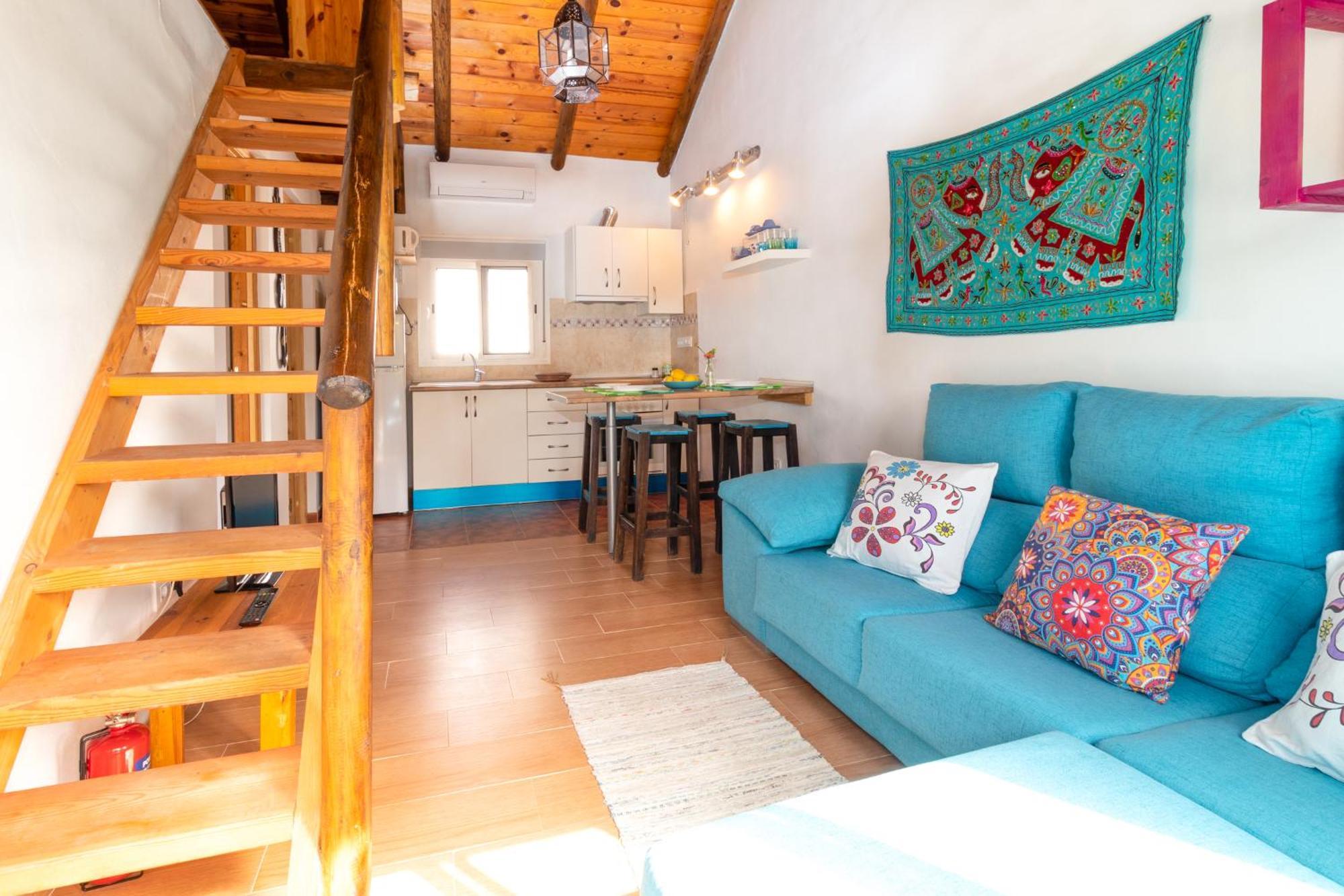 Karma House Pension Casares Buitenkant foto